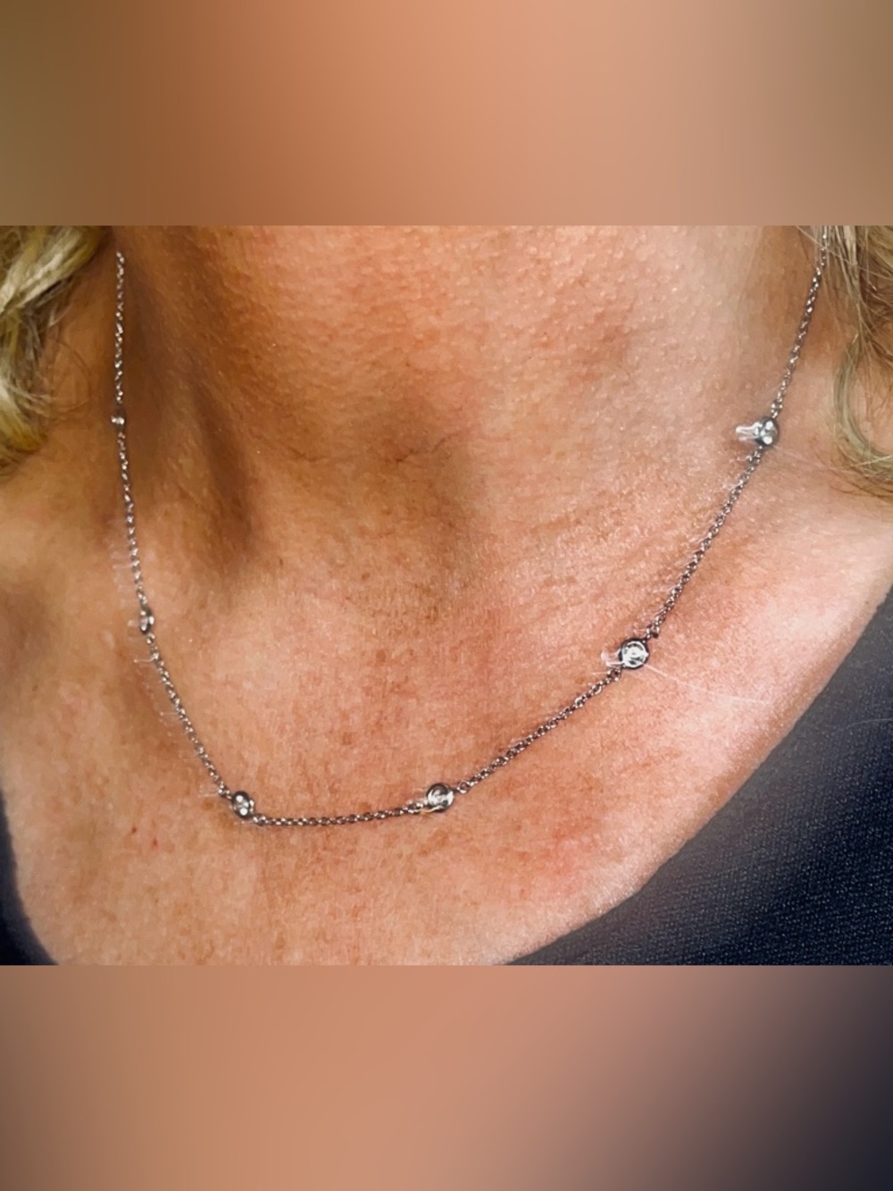 Elegant Silver Necklace with Rhinestones - Like New